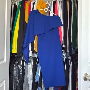 One shoulder dress